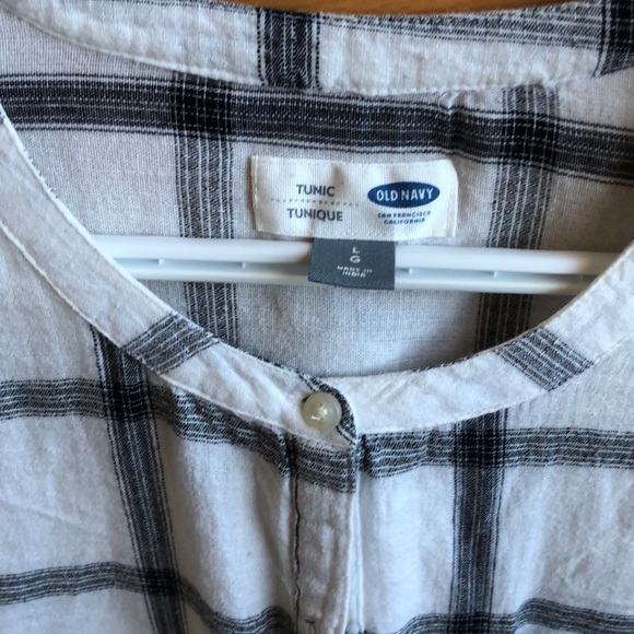 White Plaid Tunic - Picture 2 of 4